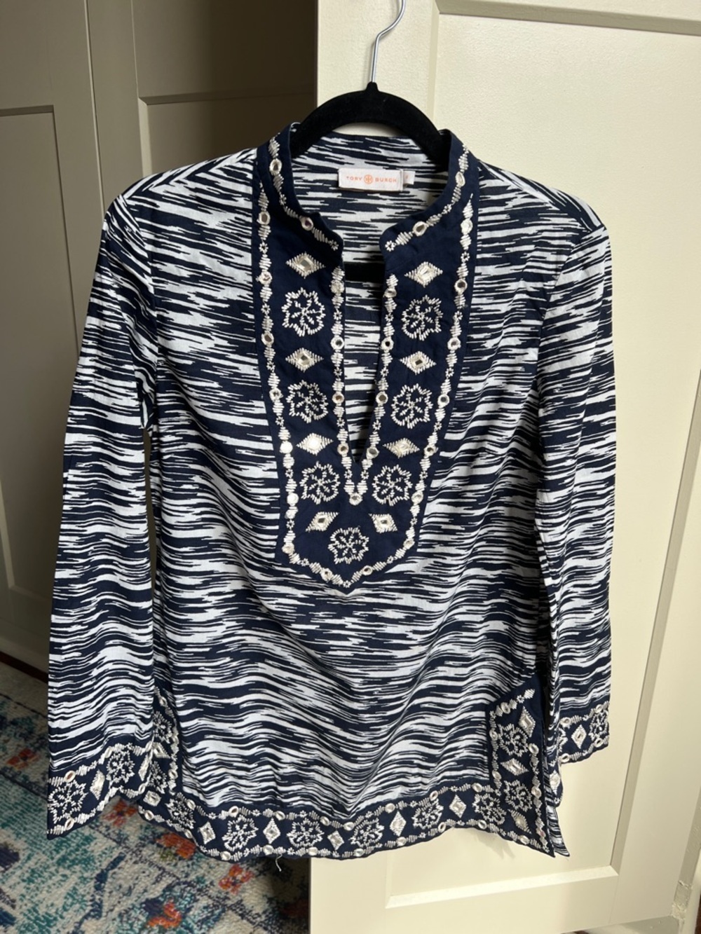 Tory Burch Navy and Ivory Space-Dye Embroidered Tunic Top women’s 6